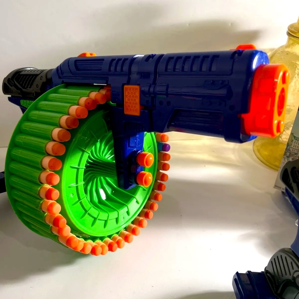 Dart Zone Covert Ops Magnum Superdrum Gun Rapid Fire with Darts Working Tested